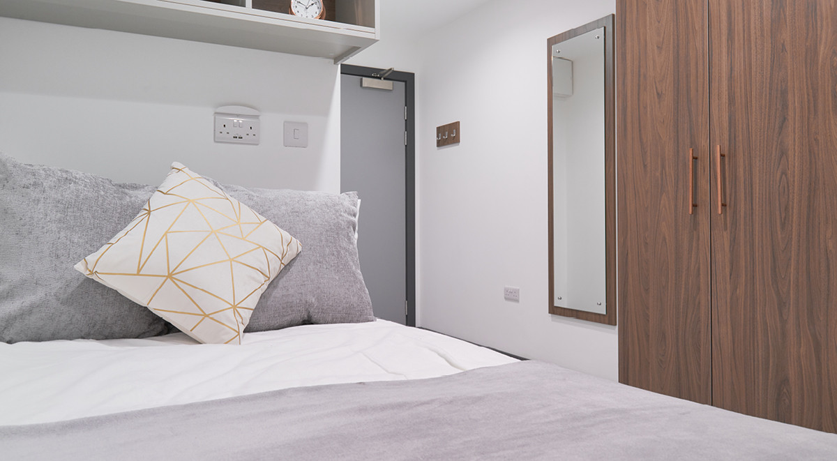 The Toybox, Birmingham Student Resooma